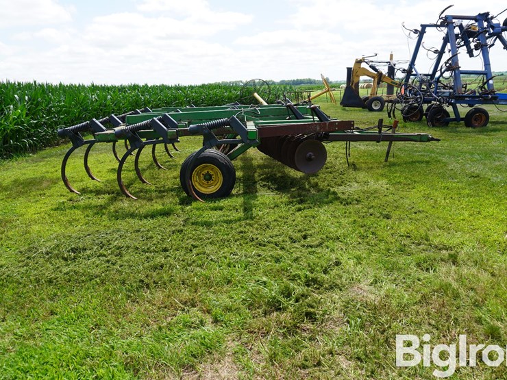 john-deere-714-image-4