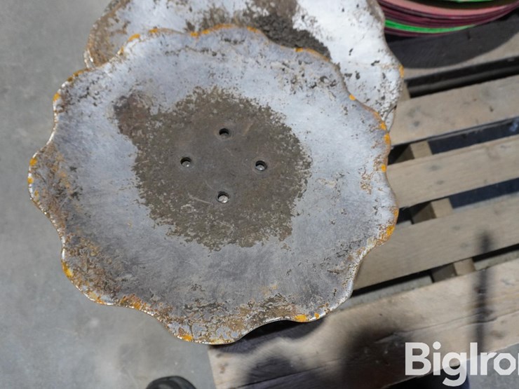 norwood-18"-discs-image-8
