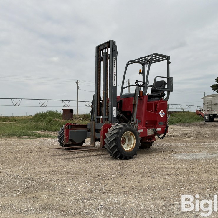 2007 MOFFETT M55