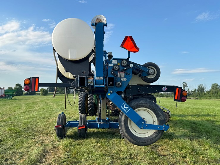 kinze-3600-image-5