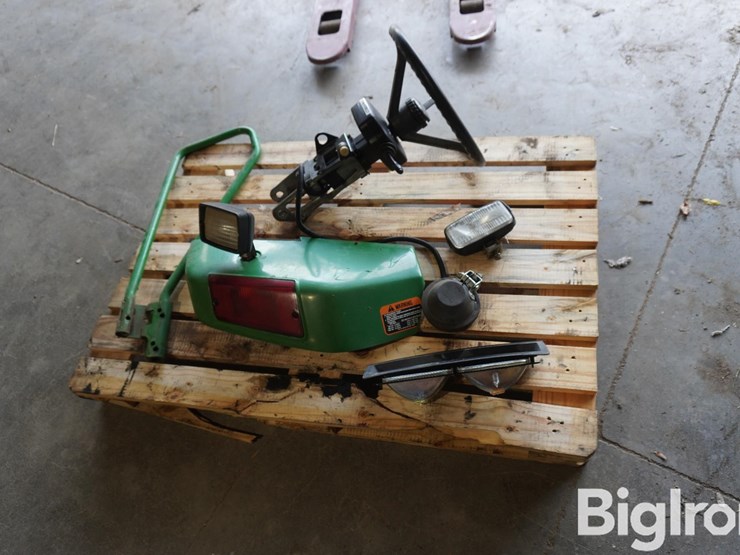 john-deere-8200-image-4