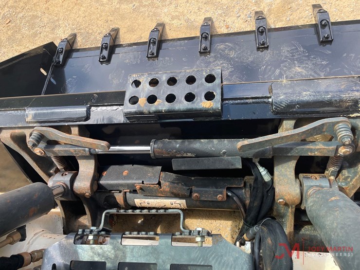 2023-bobcat-t76-image-14