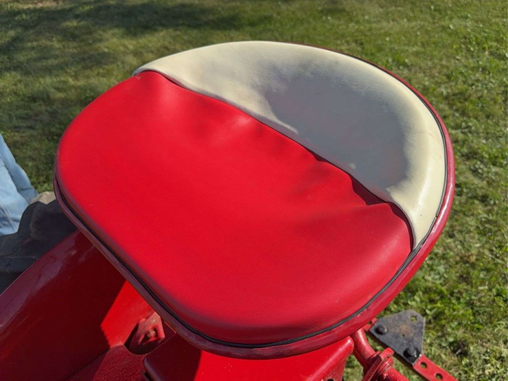farmall-cub-image-38