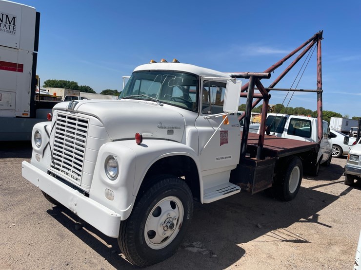 1964-international-loadstar-image-2