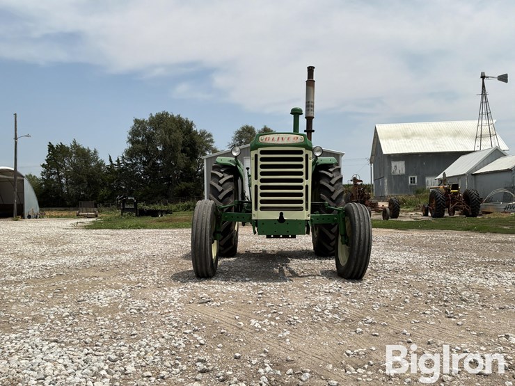 1960-oliver-550-image-2