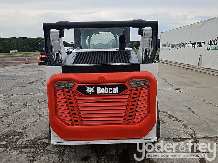 2021-bobcat-t64-image-23