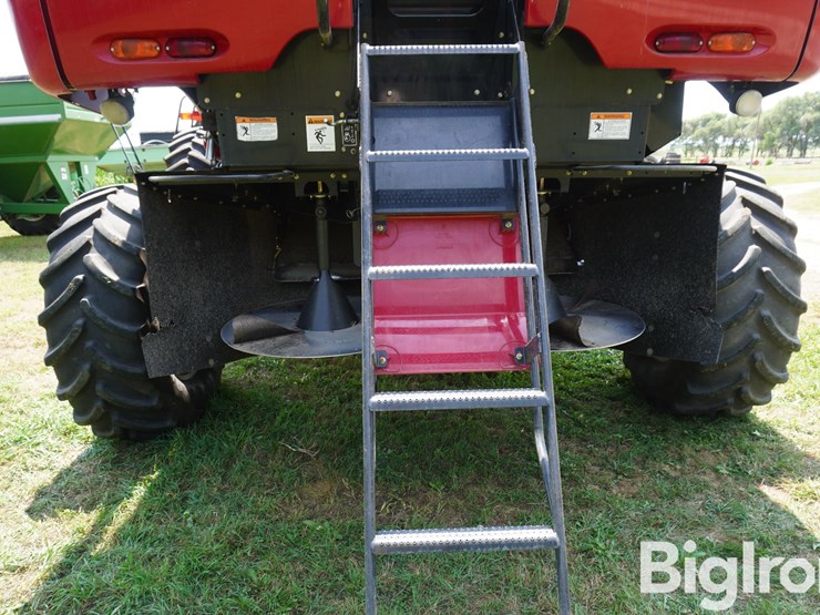 case-ih-6088-image-10