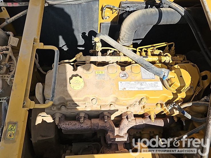 2019-caterpillar-336-image-30