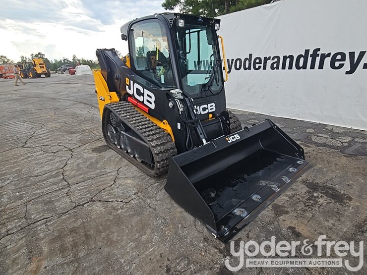 2026-jcb-215t-image-7