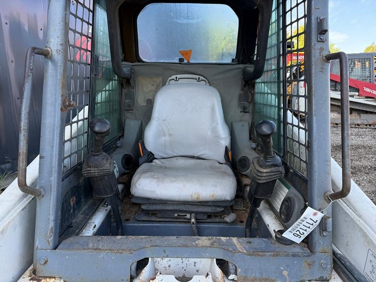 2003-bobcat-863-image-12