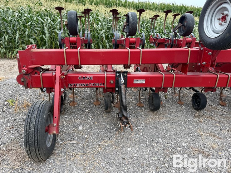 case-ih-1830-image-12