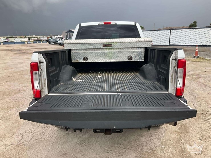 2017-ford-f250-image-33