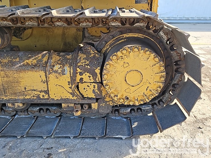 2011-caterpillar-d5k-image-24