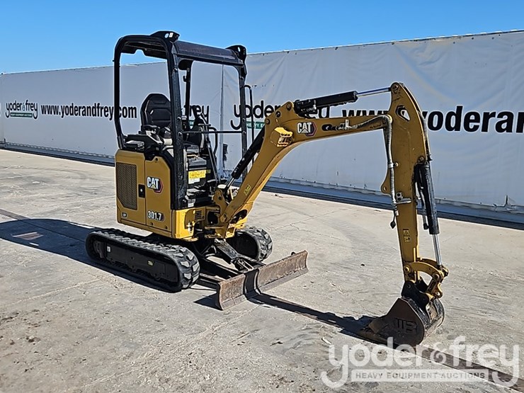 2023-caterpillar-301.7cr-image-7