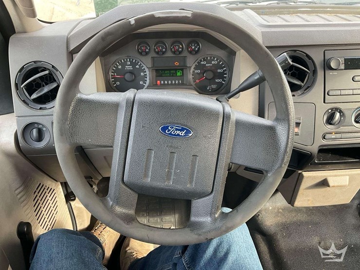2009-ford-f250-image-14