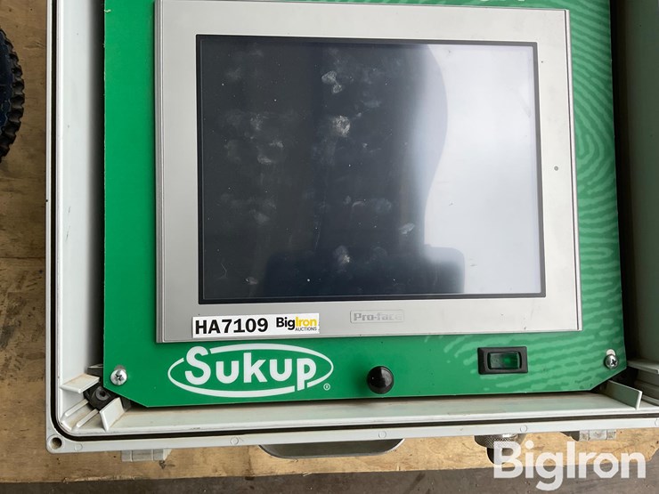 sukup-quadra-touch-grain-dryer-controller-image-12