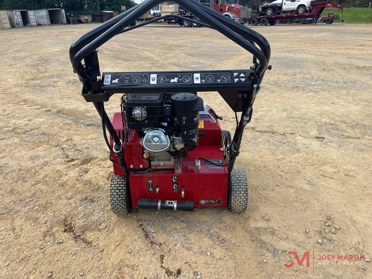 toro-hydraulic-seeder-image-6