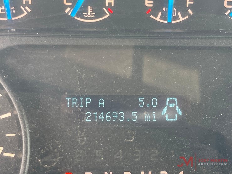 2013-ford-f150-xl-image-26