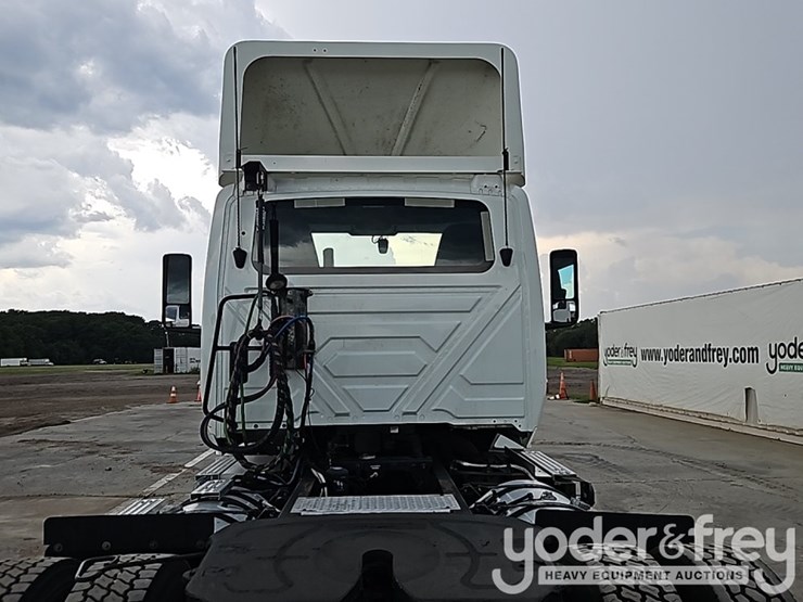 2019-international-lt-image-18