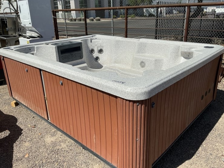 down-east-spa-unit-image-1