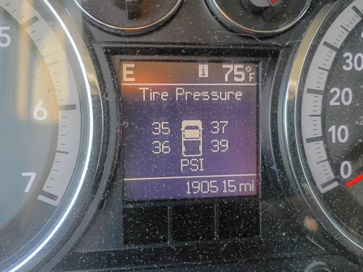 2012-dodge-1500-image-57