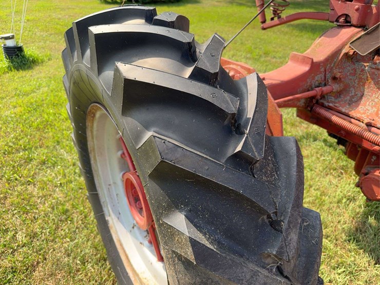 farmall-f-30-image-30