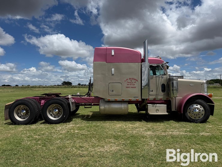 2000-peterbilt-379-image-4