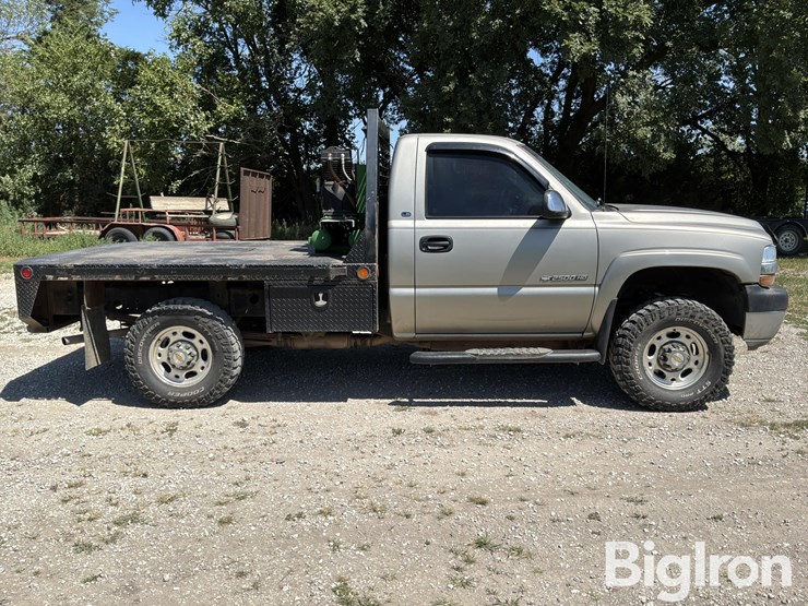 2001-chevrolet-k2500-image-4