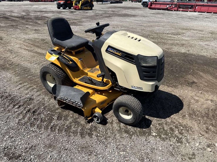 cub-cadet-1050-image-4