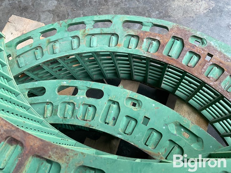 john-deere-x-9-small-wire-concaves-image-10