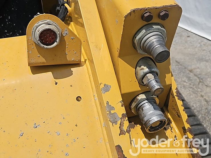 2019-caterpillar-289d3-image-24