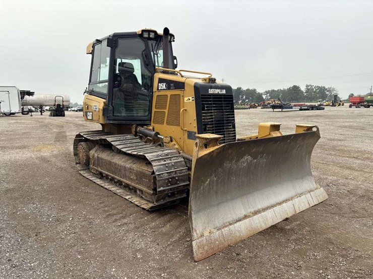 caterpillar-d5k2-xl-image-6