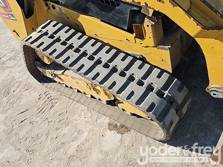 2021-caterpillar-289d3-image-11
