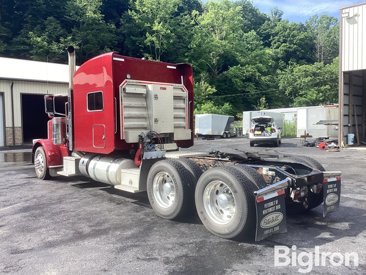 2014-peterbilt-389-image-7