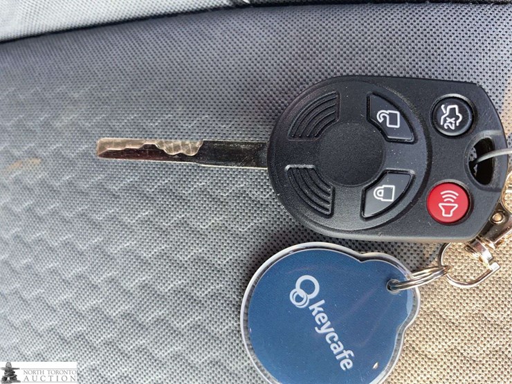 2017-ford-escape-se-image-13