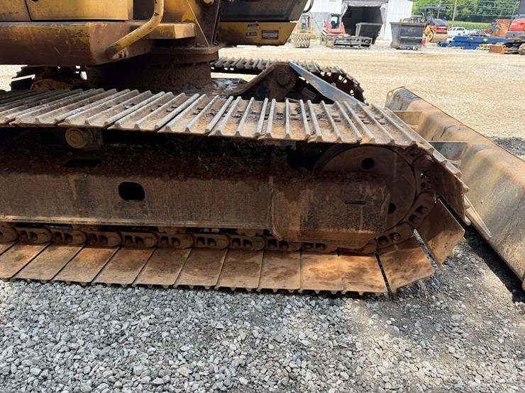 deere-80c-image-13