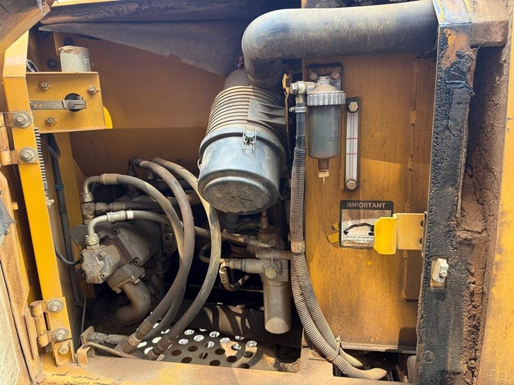 deere-80c-image-14
