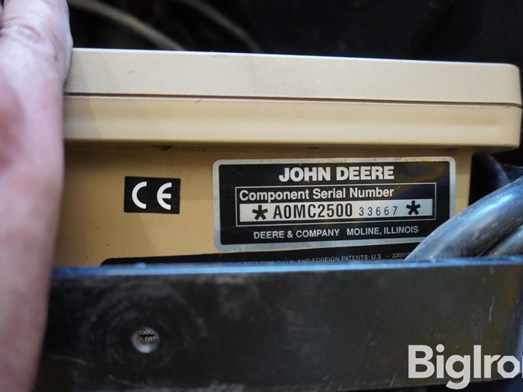 john-deere-250-image-9