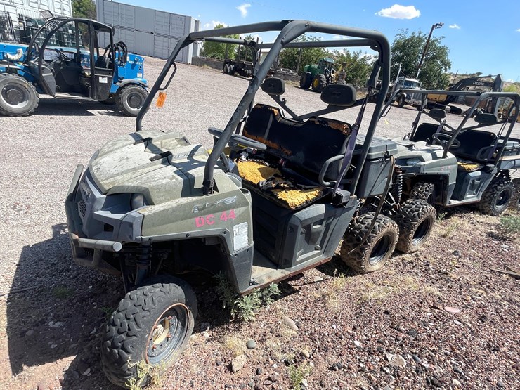 2015-polaris-ranger-image-1