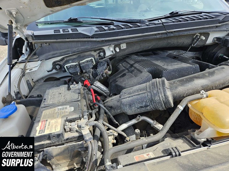 2017-ford-f150-image-38