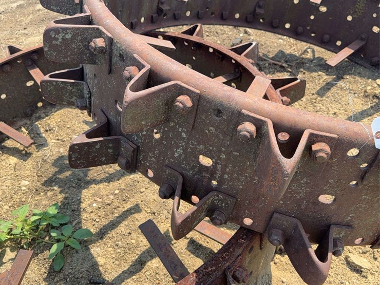 (2)-steel-wheels-image-7