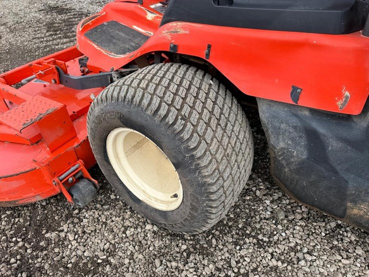 kubota-f3080-image-14