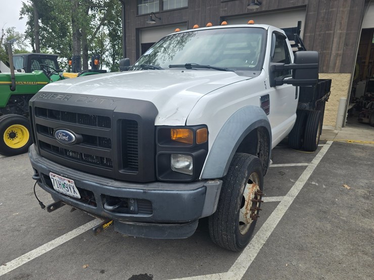 2008-ford-f550-image-1