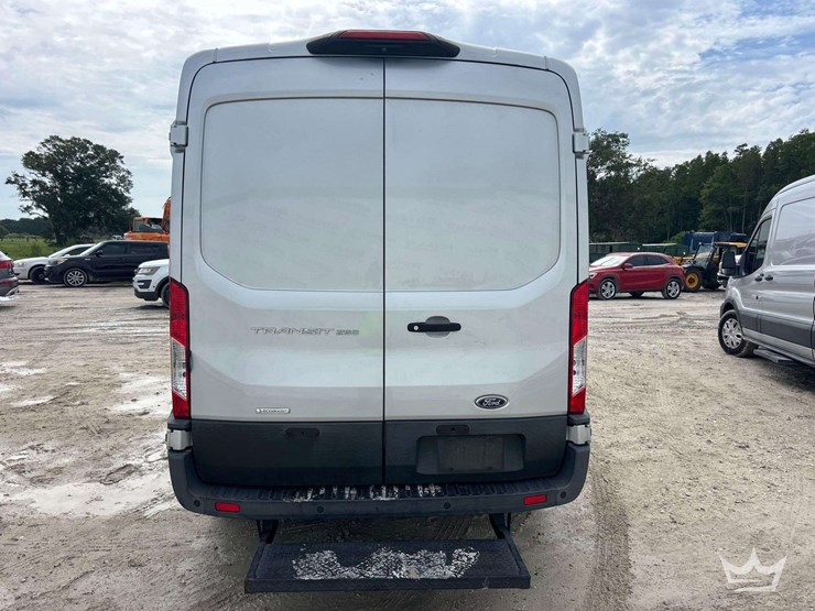 2020-ford-transit-image-31