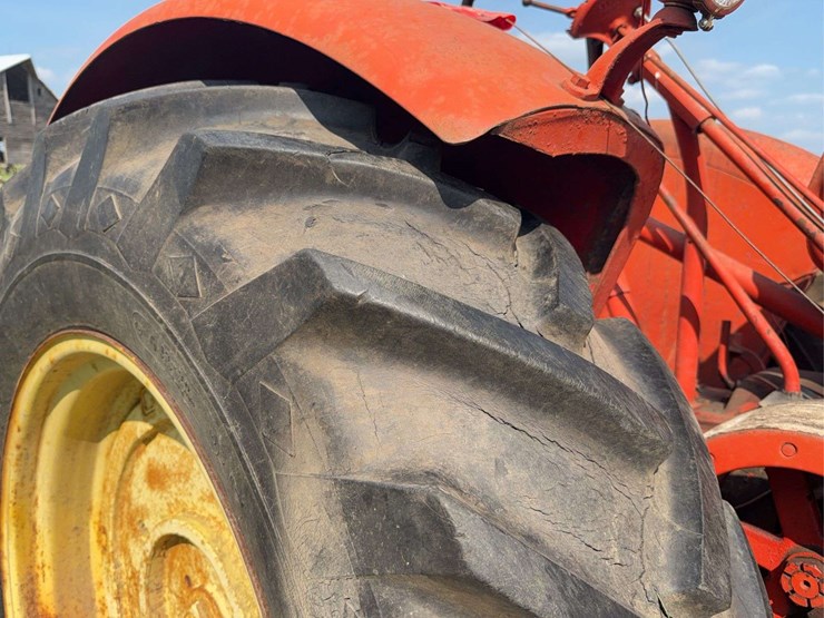 massey-ferguson-44-image-29