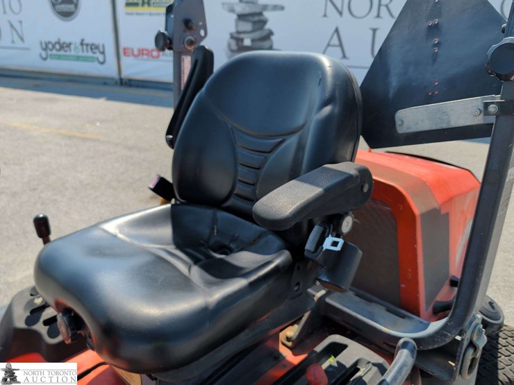 2008-kubota-f3680-image-7