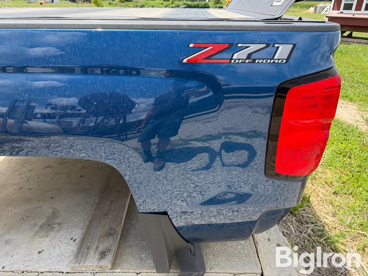 2019-chevrolet-2500hd-image-11