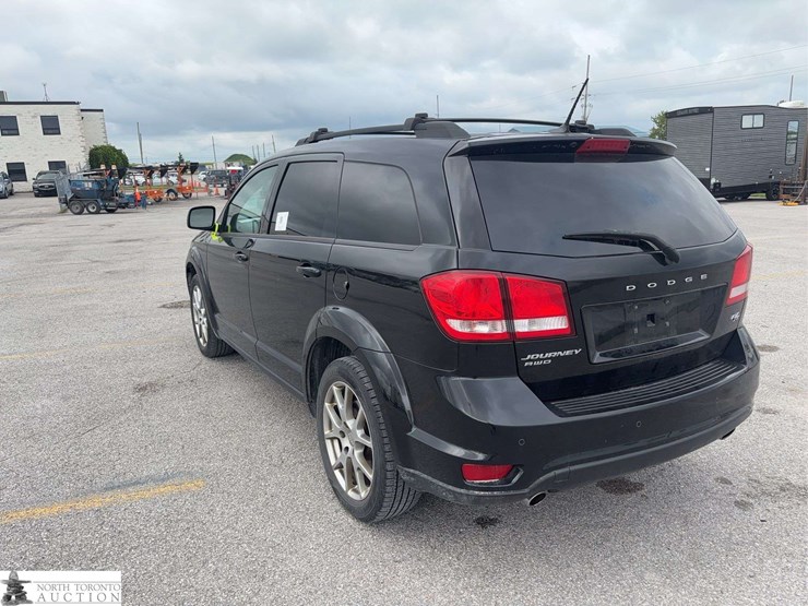 2015-dodge-journey-image-7