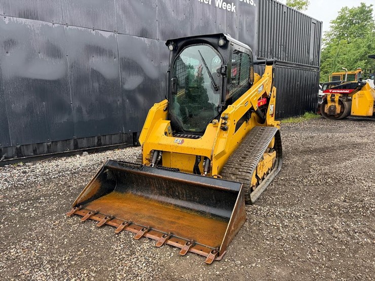 2023-caterpillar-259d3-image-8