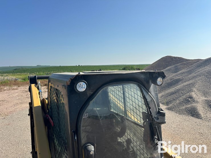 2017-caterpillar-289d-image-16